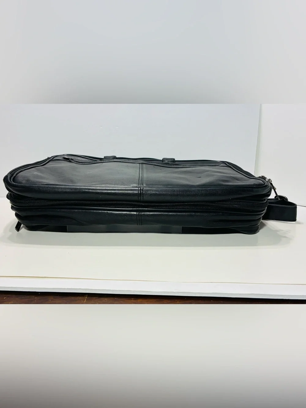Y2K VTG Kenneth Cole New York Expandable Leather Laptop Briefcase Bag Black